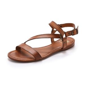 frye flat sandals